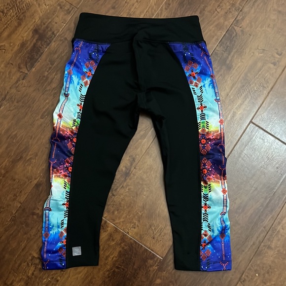 LuLaRoe yoga pants - Picture 2 of 5